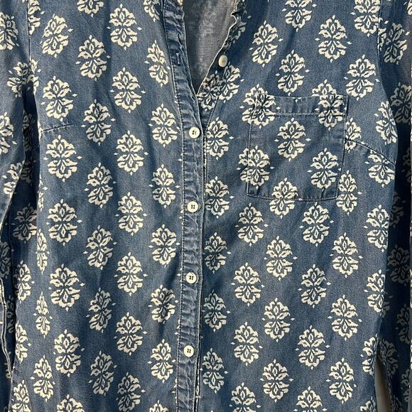 Splendid blue white floral print denim long sleeve button up shirt EUC size S - Picture 5 of 10